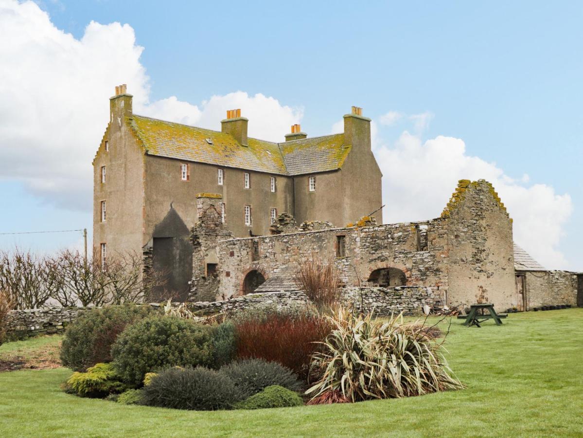 Freswick Castle Villa Exterior photo