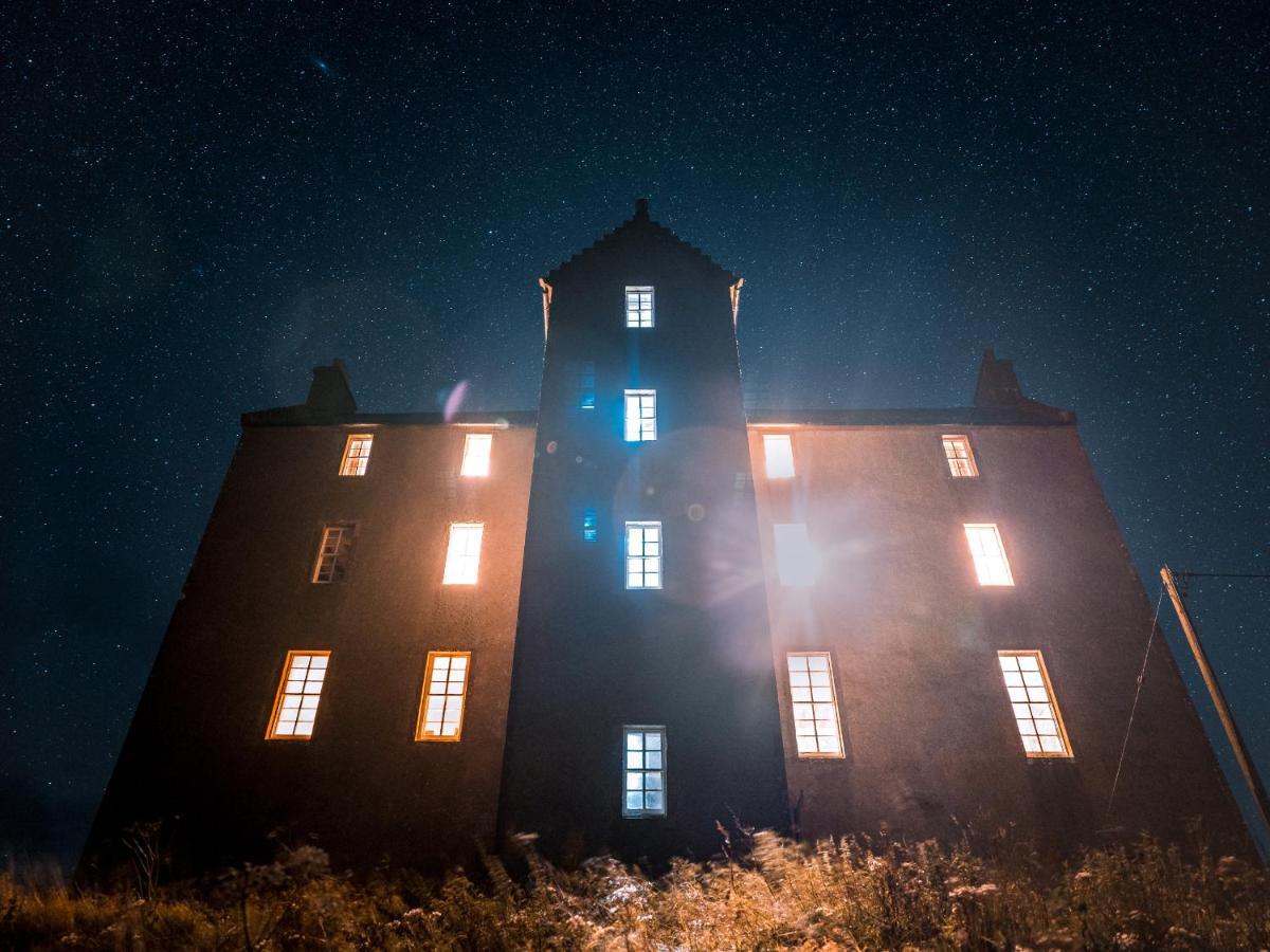 Freswick Castle Villa Exterior photo